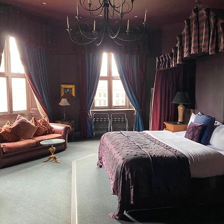 Ruthin Castle Hotel And Spa מראה חיצוני תמונה