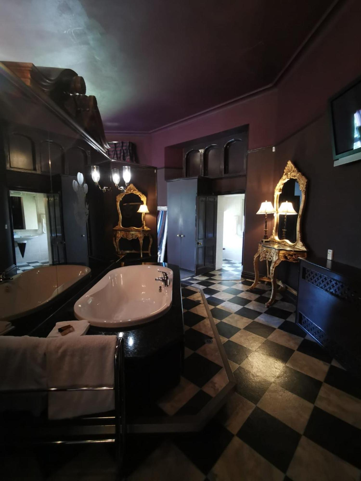 Ruthin Castle Hotel And Spa מראה חיצוני תמונה